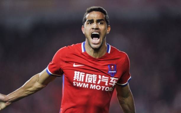 梁龙下赛季, 时间站出来 梁龙下赛季, 时间站出来