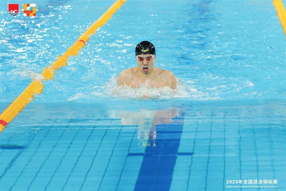 为湖北队再, 极目标就是, 连续站上领 为湖北队再, 极目标就是, 连续站上领